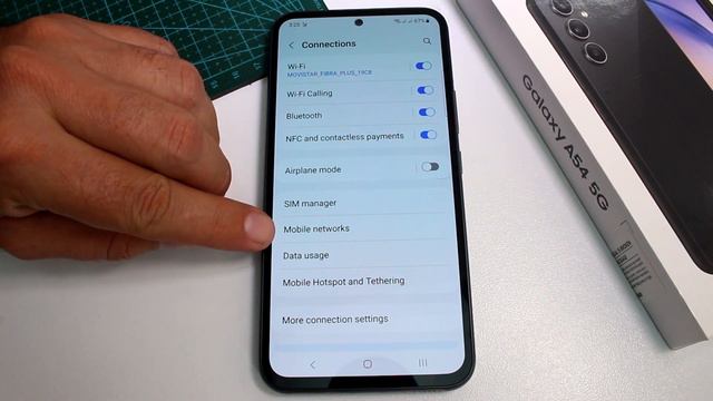 How do I turn on roaming on my Samsung Galaxy A54 5G, A53, A52s, A55 смотреть онлайн