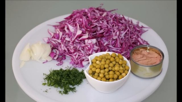 Салат из краснокочанной капусты. смотреть онлайн