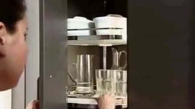 Kessebohmer Твистер 500 Twister 500 механизм карусель в верхний шкаф смотреть онлайн