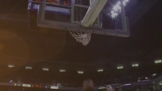 This Week in Hawk Basketball: January 17, 2004 смотреть онлайн