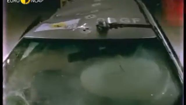 Краш-тест - Audi A3 1998 (E-NCAP) смотреть онлайн