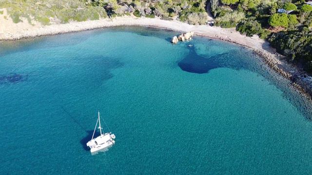 Fonza Beach on Catamaran смотреть онлайн