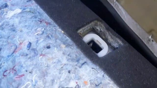 How to remove the rear seat on vectra C смотреть онлайн