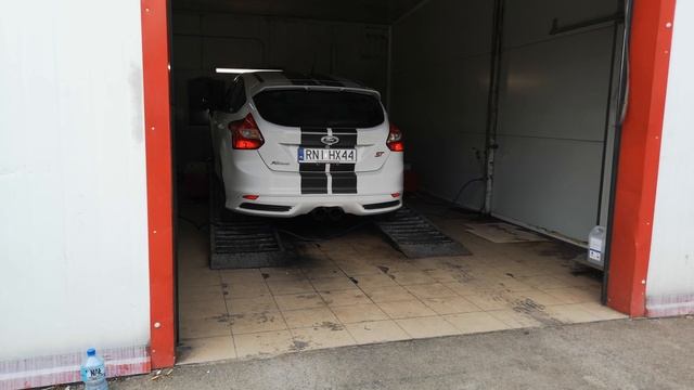 Ford Focus ST MK3 Stage 2 dyno смотреть онлайн