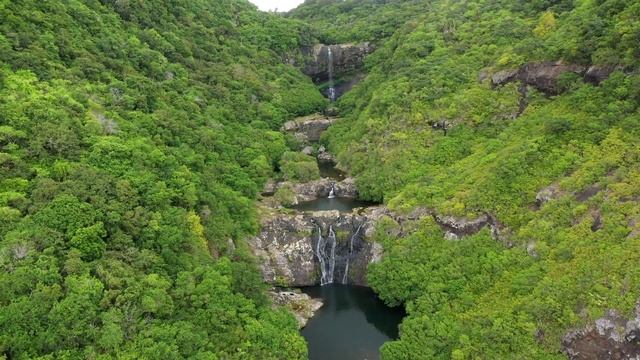 Остров Маврикий - Водопады 7 каскадов / Mauritius Island - 7 Cascades Waterfalls