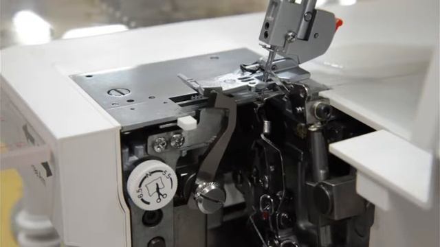 [초보탈출]미싱스토리 메리록 085A 0115A 5550A 3070 오버록 상칼 셀프 교체 Merrylock overlock knife self change смотреть онлайн