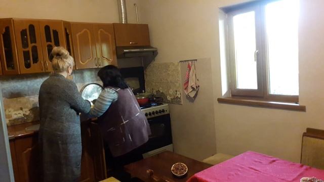 Утро в Армянской семье.Առավոտը հայ ընտանիքում:Morning in the Armenian family. смотреть онлайн
