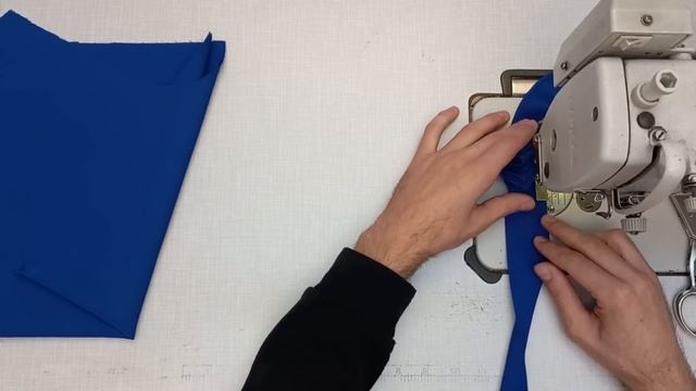 Sewing the neck is much easier than you think. clever sewing tips & tricks смотреть онлайн