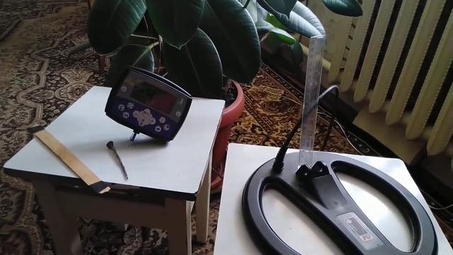 копия блока Xterra705 - Gold Hunter и родная минелабовская катушка.