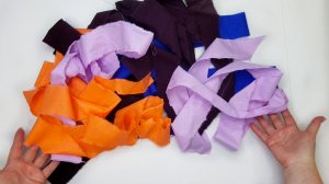 Нарвала полоски, никогда бы не подумала, что такая подушка украсит мой диван