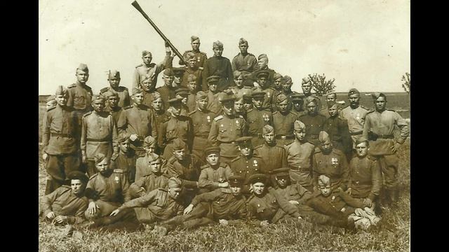 Фанфарный марш гвардейской дивизии С А Чернецкий Оркестр НКО СССР под упр С А Чернецкого 194 смотреть онлайн