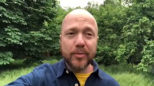 Евгений Стычкин поздравляет с Днём медика смотреть онлайн