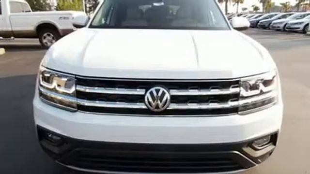 2018 Volkswagen Atlas 3.6L V6 SE w/Technology смотреть онлайн