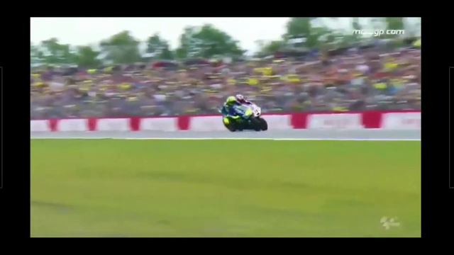 Valentino Rossi - LEGENDS NEVER DIE смотреть онлайн