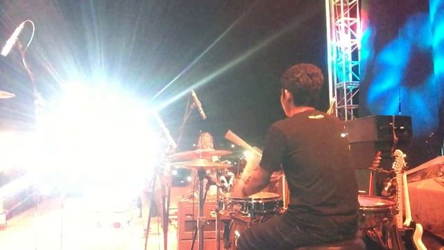 SISKA SONGS (DRUMCAM) SIGNATURE TIMEOUT CIREBON смотреть онлайн