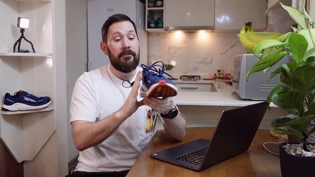 Эти кроссовки сильно отличаются от твоих - обзор Altra Paradigm 6 смотреть онлайн