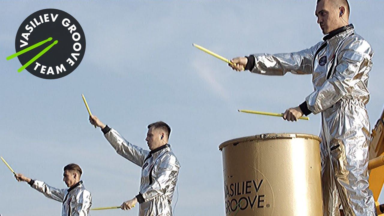 Шоу барабанщиков №1 в России: VASILIEV GROOVE / Васильев Грув: LONMADI Drum Show 1909 смотреть онлайн