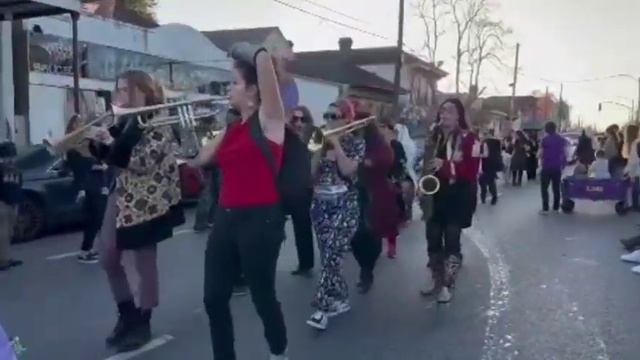 Tit Rex Parade 2023 - New Orleans смотреть онлайн