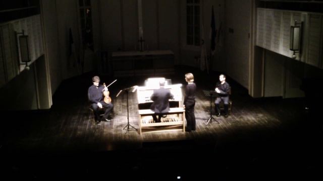 Hor zam (Armenian liturgical), J.S.Bach Adagio BWV 1024, Fantasia BWV 562, Armenian