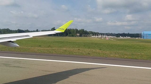 Take off Airport Riga Rix Airbus A220-300 07.2021 смотреть онлайн