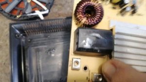 Ремонт индукционной плиты. Устройство и ремонт настольной одноконфорочной плитки ERGO.