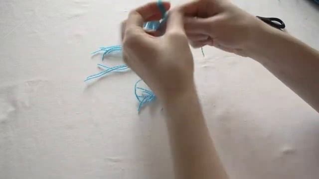 DIY Мини-шапка/украшение на ёлку смотреть онлайн