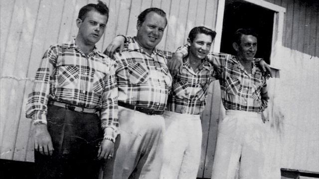 MAC WISEMAN - I Wonder How The Old Folks ARe At Home (West Grove PA -1959) смотреть онлайн