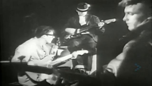 APACHE ( INSTRUMENTAL) ... ARTISTS, THE SHADOWS (1961) смотреть онлайн
