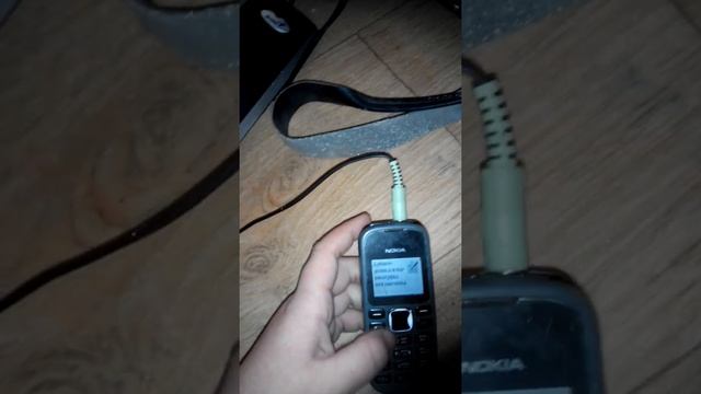 Показую как потключить радио на телефоне смотреть онлайн