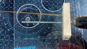 круглое отверстие в оргстекле