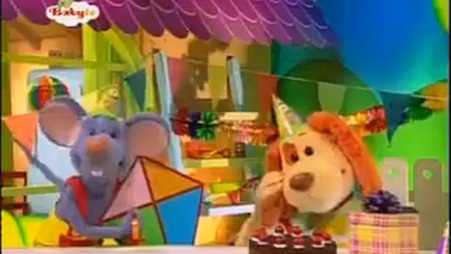 Walter And Dude I Birthday Balloon | BabyTV
