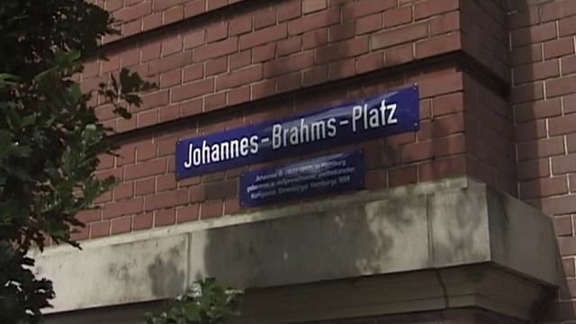 Johannes Brahms - Danza Húngara No.4 [versión orquestal] смотреть онлайн