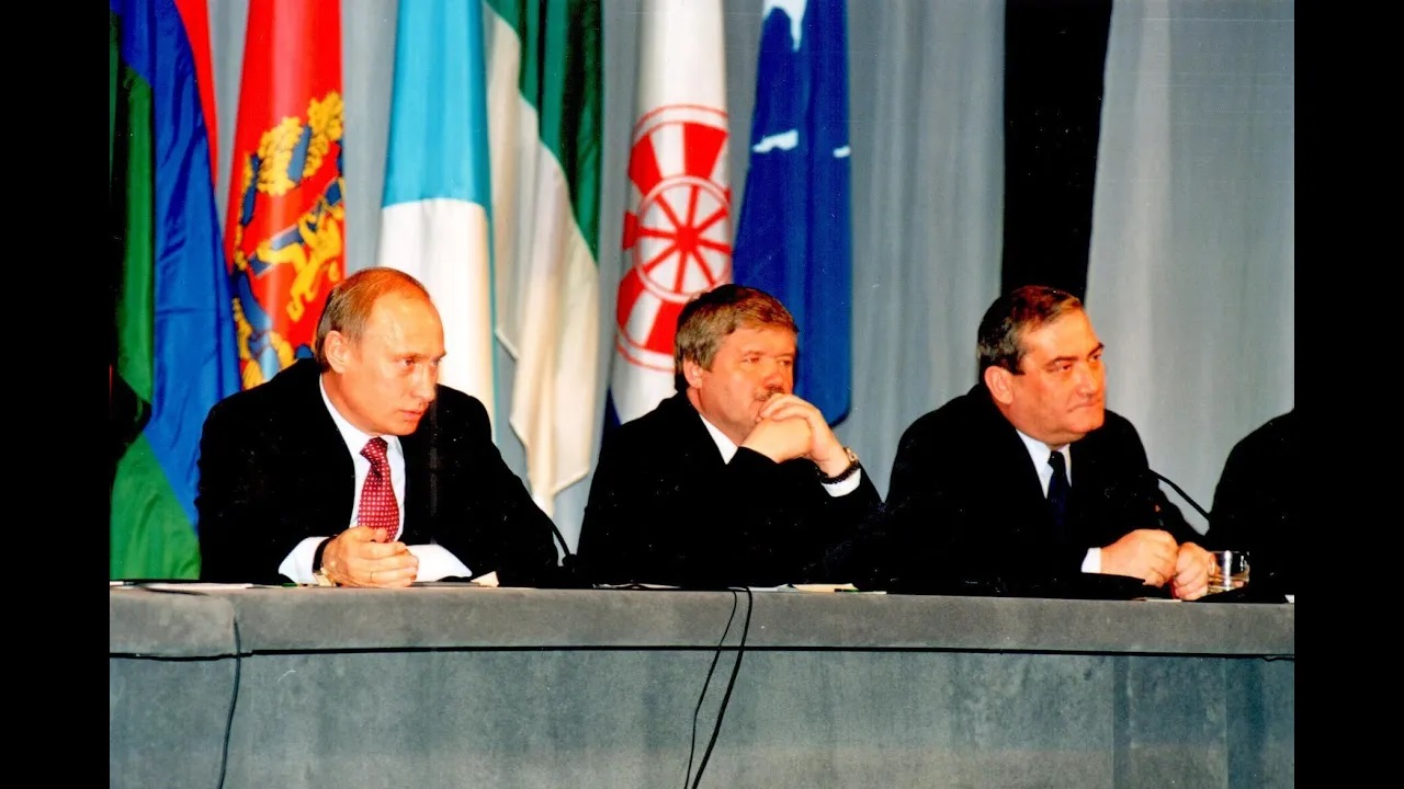 О философии жизни и развитии Крайнего Севера. 2004 г. смотреть онлайн