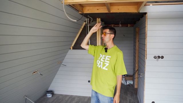 ЧТО ВНУТРИ? Обзор A-FRAME. Внутренняя отделка. Монтаж кровли в А-фрейм смотреть онлайн