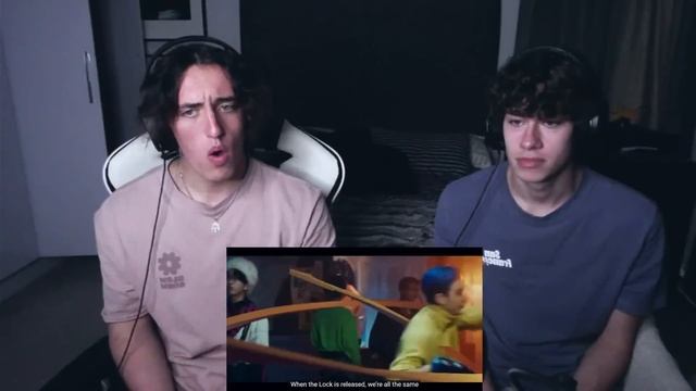 South Africans React To Stray Kids For The First Time !!! | Stray Kids "MANIAC" M/V смотреть онлайн