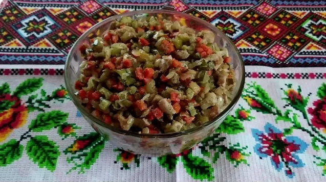 Салат "Шахтёрский". Мужчины будут в восторге! смотреть онлайн