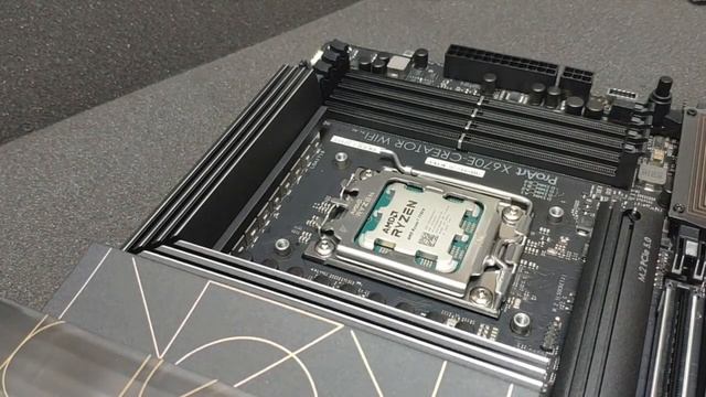 AMD Ryzen 7 7700X PC Build