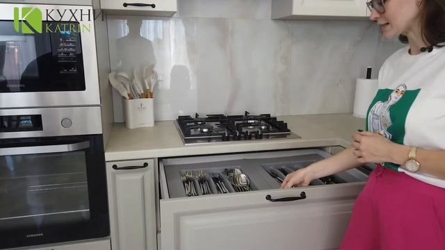 Обзор кухни в стиле неоклассика смотреть онлайн