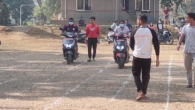 Slow Scooty Race || Final || BPKIHS || Dharan || @rupesh смотреть онлайн