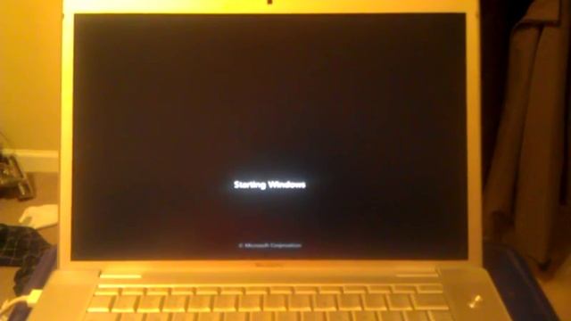 Macbook Pro 15 2006 Windows 7 48 second boot
