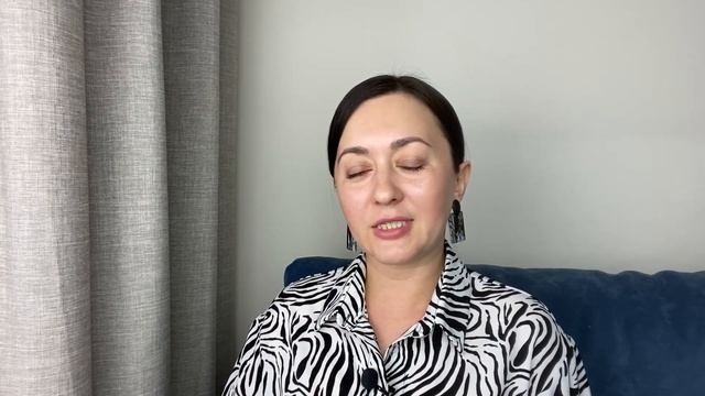 Как носить белую рубашку интересно / как завязать рубашку #лайфхакидлядевушек #модаистиль смотреть онлайн