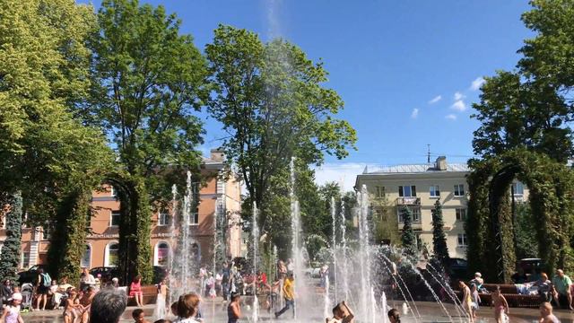 Городской фонтан смотреть онлайн