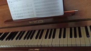 Виды аккордов и аккомпанемента.Уроки фортепиано.