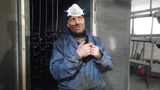 МЕТАЛЛ 24 | ПОРОШКОВАЯ ПОКРАСКА | КАК РАБОТАЕТ ПОЛИМЕРНАЯ (ПОРОШКОВАЯ) ПОКРАСКА МЕТАЛЛА смотреть онлайн