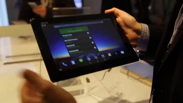 Обзор Asus Padfone Infinity и FonePad на MWC 2013 смотреть онлайн