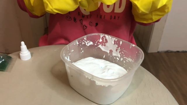 ДЕЛАЕМ СЛАЙМ ДОМА | СЛАЙМ СВОИМИ РУКАМИ ЗА 3 МИНУТЫ смотреть онлайн