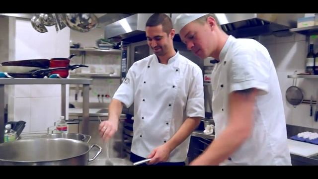 Artist Utka смотреть онлайн