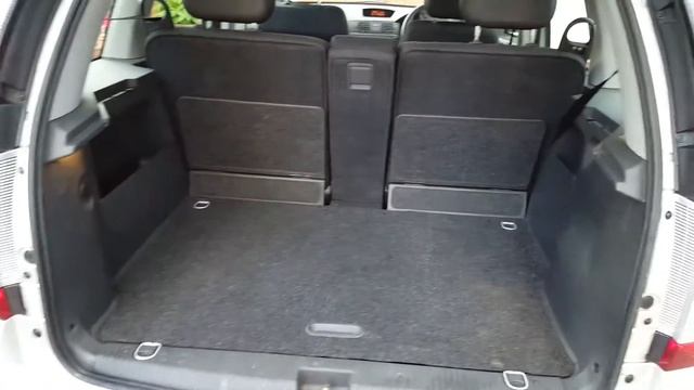 2006 VAUXHALL MERIVA 1.4 LIFE смотреть онлайн