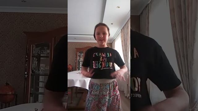 Кто хочет видео про роблокс лайк. Посмотрю и сниму смотреть онлайн