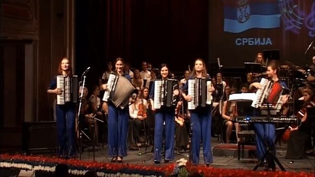 В.Бубен-В.Федорук "Балканская рапсодия" Ансамбль аккордеонистов "Тутти" Сербия г. Белград смотреть онлайн